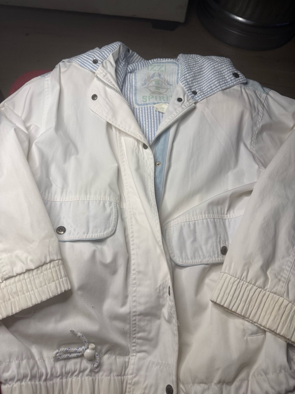 Spirit White Hooded Jacket with Blue-Striped Lining